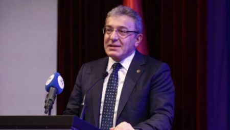 DEÜ Rektörü Prof.Dr. Bayram Yılmaz, “Viral Saldırı Var, Sorunu Çözdük”